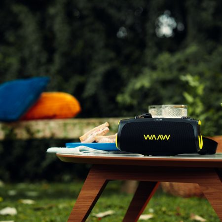 WAAW-BOOM110-9168