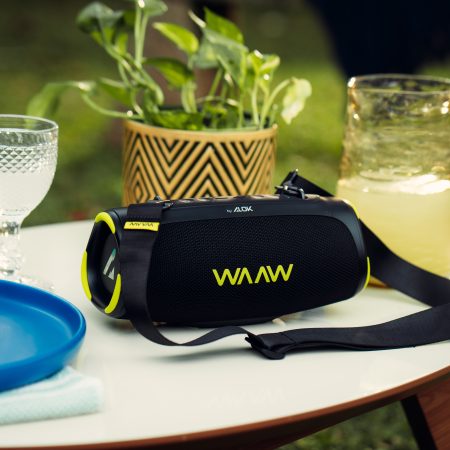 WAAW-BOOM110-9252